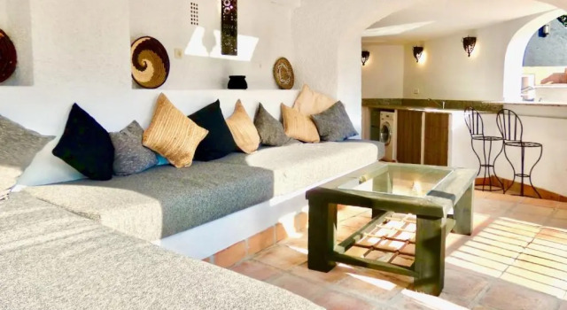 Casa Alba, Забронировать Отель Нерха Axarquía, рядом с Пляж Бурриана