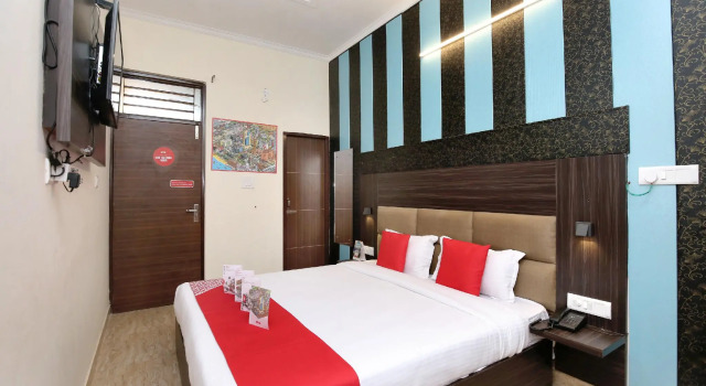 OYO 19778 Hotel Royal Shades, Забронировать Отель Отели Chandigarh Region с завтраком, Завтраки