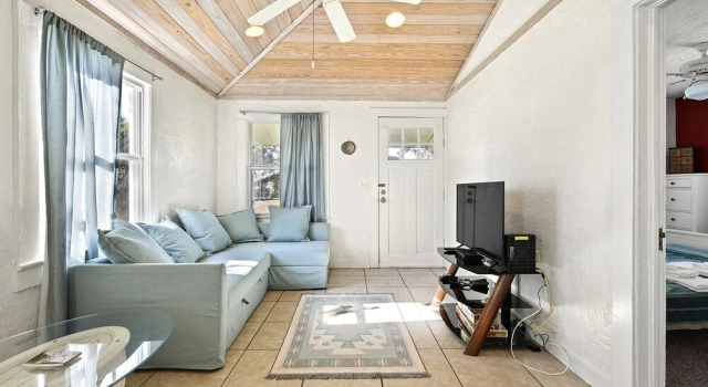 9972coconutcotjbnh - Coconut Cottage, Забронировать Дом для отпуска Джексонвилл-Бич Jacksonville Coast, рядом с Заповедник Крадл-Крик