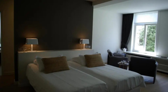 Люкс Superior с видом на сад B&B Huyze Weyne