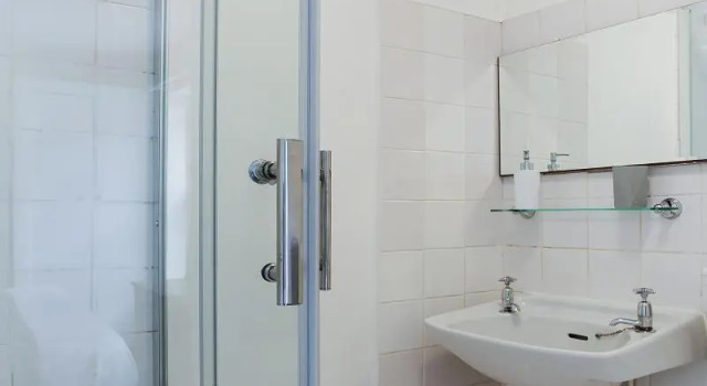 Standard huone OYO Minerva Guesthouse