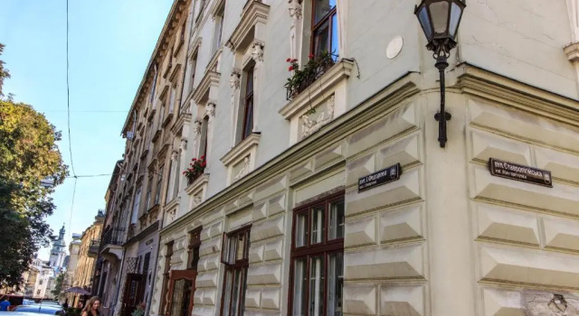 Апартаменты с 2 комнатами Apartment Ryadom S Ploshadiu Rynok