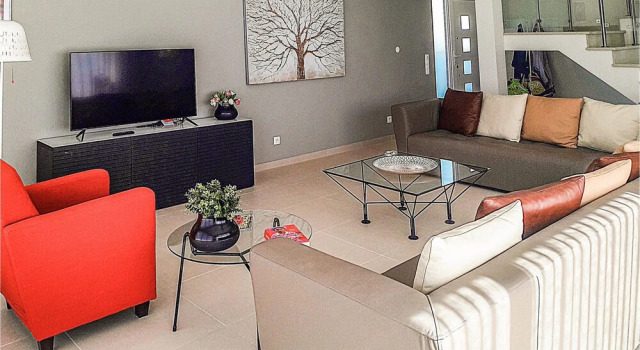 Nice Home in Porto Covo With 4 Bedrooms, Outdoor Swimming Pool and Swimming Pool