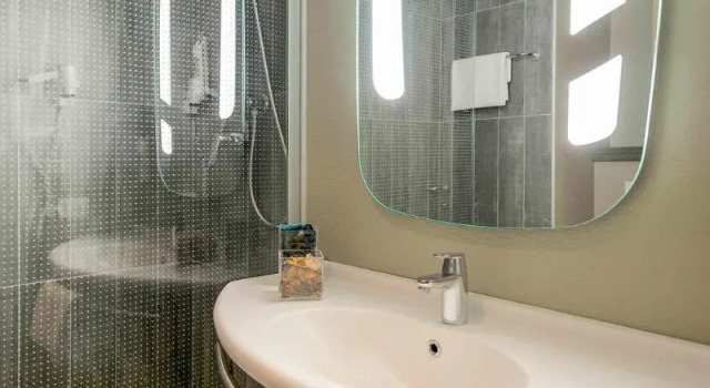 Одноместный номер Standard Отель ibis Milano Centro