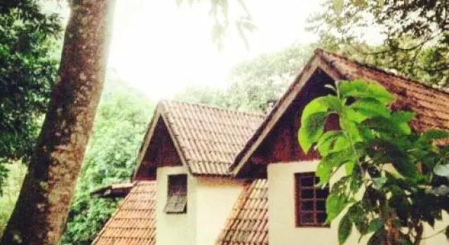 Cabane Paradis Hotel