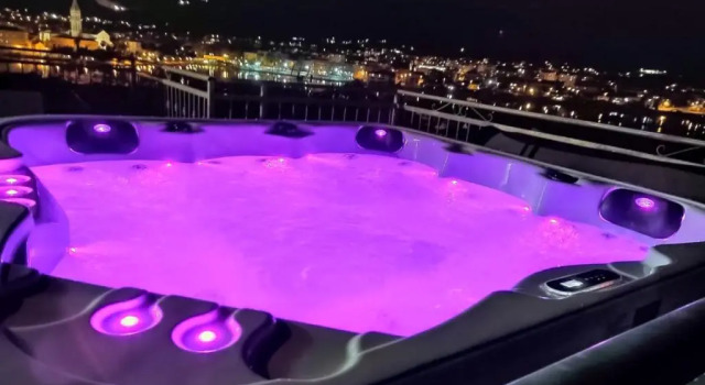 Апартаменты Deluxe Apartments & Rooms Žaja