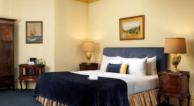 Номер Grand Pendray Inn and Tea House