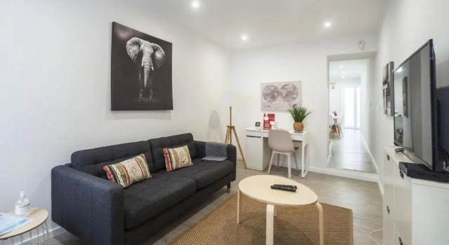Cabaña WelcomeBuddy - ANCO 56 - Cozy Retreat with Terrace
