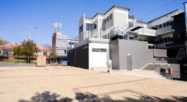 Апартаменты Melville Corner Apartment