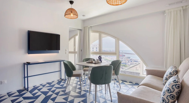 Апартаменты с балконом Apparthôtel Marseille Centre Euromed