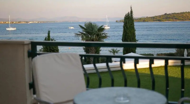 Двухместный номер Deluxe с балконом Hotel Villa Radin