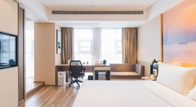 Atour Hotel, Book Hotel 4-Star Hotels in Yixing, 4*