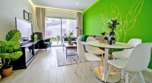 Ocean Garden Suite 11 con jardín privado, Book Hotel Hotels in Tenerife with Parking, Parking