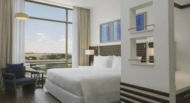 Двухместный люкс с видом на парк Four Points by Sheraton Nairobi Airport