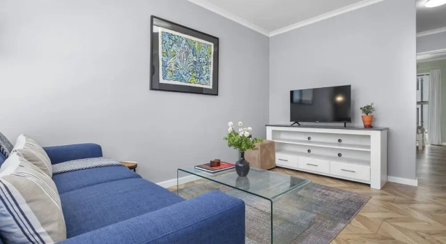 17 Megan's Place, Book Lejlighed Hoteller i Table View med parkering, Parkering