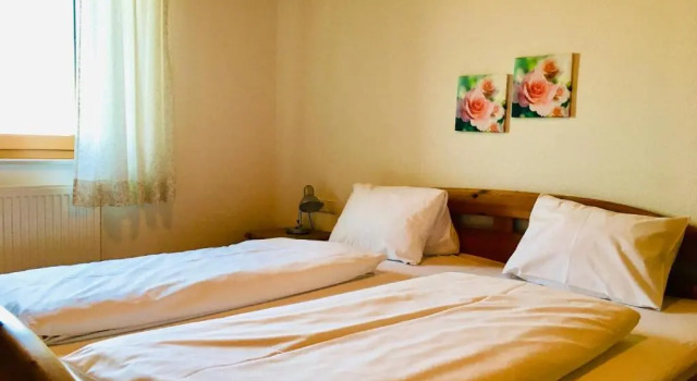 Апартаменты Sonnenblumenhof - Zimmer & Apartments