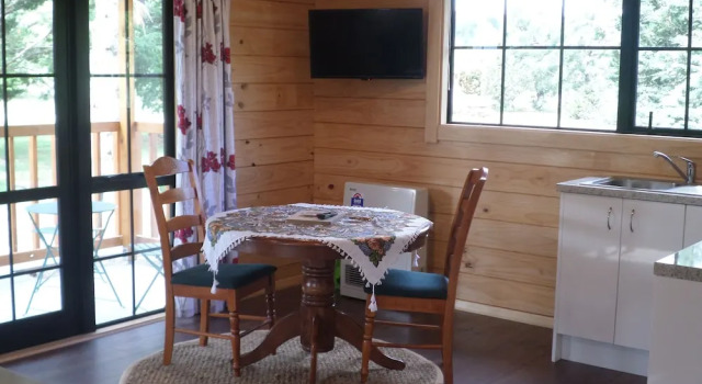 Двухместное шале Central Chalets Ltd