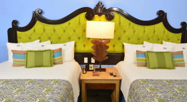 Четырёхместный номер Standard Hotel HBlue Centro