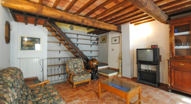 2 Bedroom Beautiful Home In Marliana, Buchen Sie Hotel Marliana Toskana