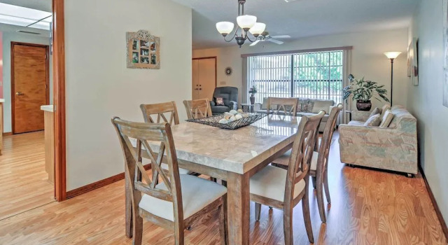 Pristine Spring Hill House w/ Private Pool & Lanai, Prenota Hotel Spring Hill Florida