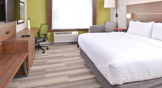 Номер Standard Holiday Inn Express & Suites Omaha Airport by IHG
