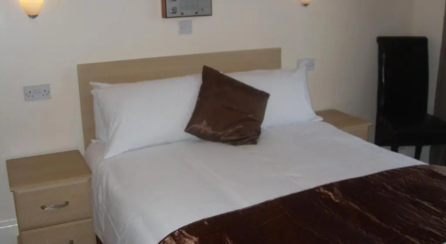 Merlewood Hotel, Забронировать Отель Сондерсфут 