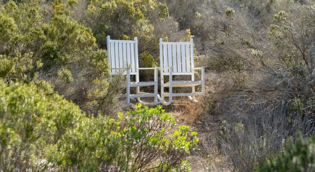 White Dunes 137 Orleans Drive 4 Bedroom Home by RedAwning, Boek Hotel Dauphin Island Alabama
