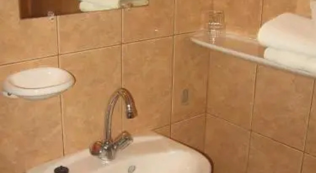 Mater Salvatoris House, Varaa Hotelli Godollo Budapest