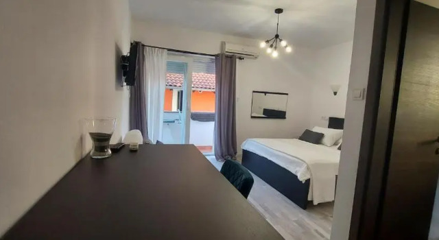 Трёхместный номер Standard с балконом Guest House Galeb