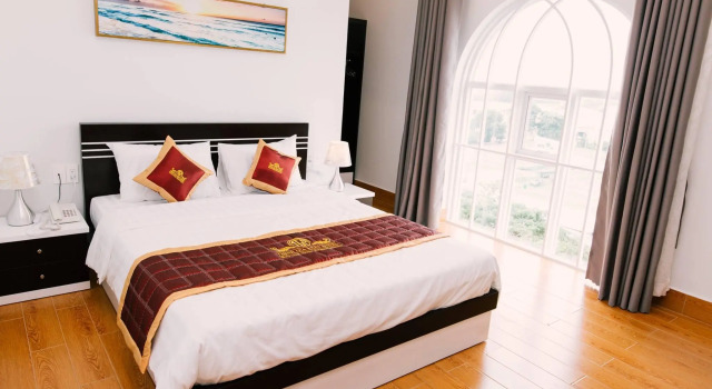 Номер Standard Brown Dot Hotel Saigon Airport