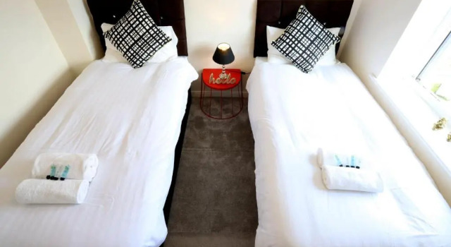 Апартаменты Birmingham Stunning Beauty 3 beds3 baths Homebase for NECAirport