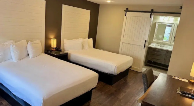 Четырёхместный коттедж Hershey Farm Resort