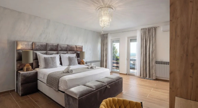 Villa Natali With Pool And Sea View
