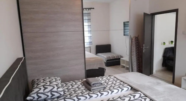 Апартаменты KE-TO Zagreb Airport Rooms