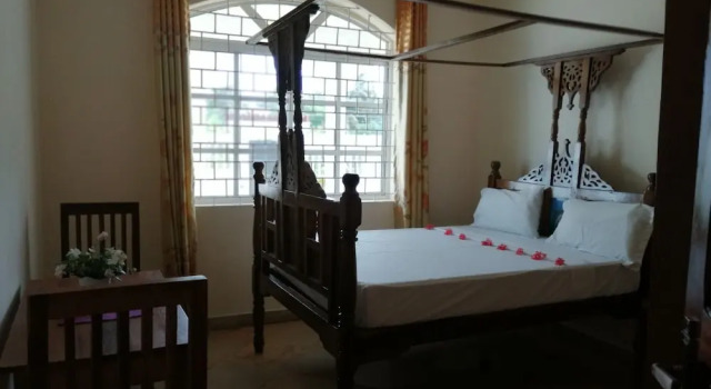 Salhiya Lodge - Hostel, Buchen Sie Hostel Hostels in Pvani region, Hostel