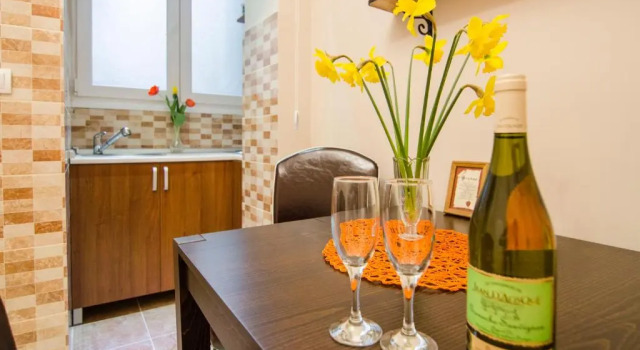 Villa Rose, Забронировать Вилла Коттеджи Белграда, рядом с Церковь Св. Марка, Коттедж