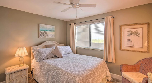 Апартаменты Waterfront Gulf Shores Escape w/ Resort Amenities