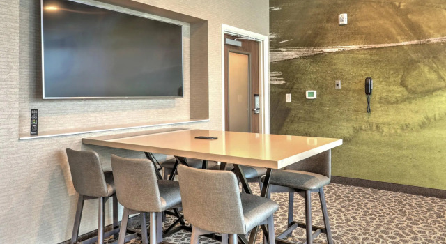 Courtyard by Marriott Deptford, Buchen Sie Hotel Deptford Philadelphia und Umgebung