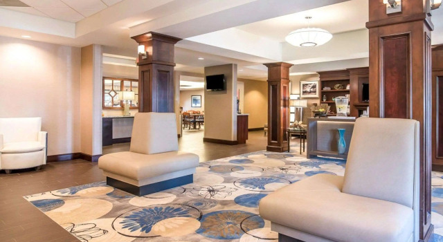 Comfort Inn and Suites Dover, Rezervați Hotel Dover New Hampshire