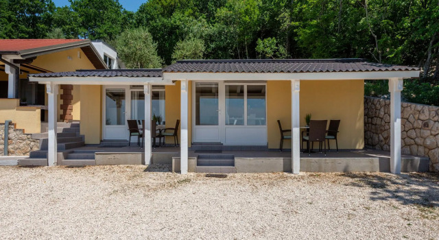 Captivating Holiday Home in Tribanj near Sea, Забронировать Отель Трибань Сибульна Задарская жупания