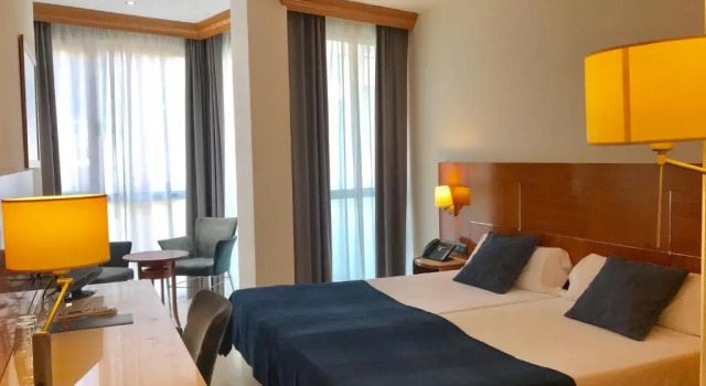 Двухместный номер Standard Hotel Calasanz