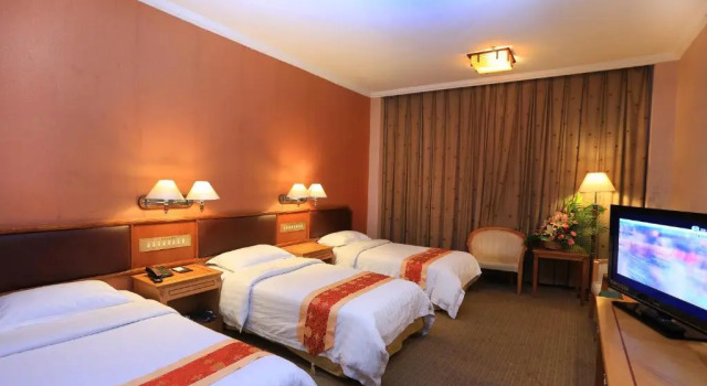 Трёхместный номер Standard с видом на реку Nanfang Dasha Hotel Guangzhou