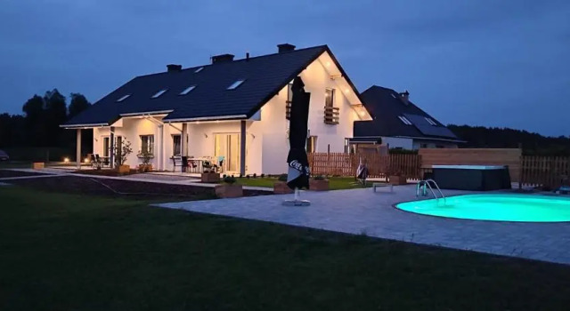 Номер Standard Apartamenty Wilga - spokojne miejsce z całorocznym zewnętrznym wspólnym jacuzzi, sauną i letnim basenem