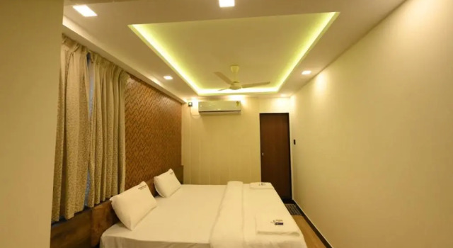 Люкс Meenakshi Inn