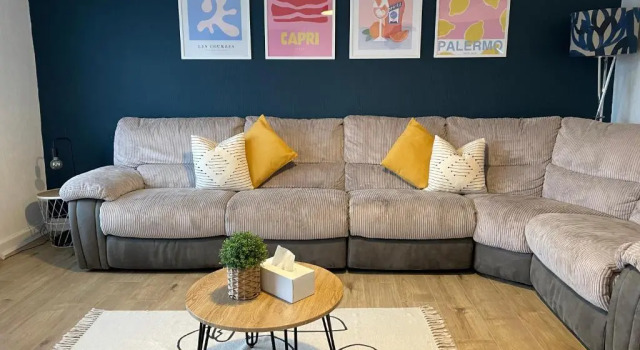 Апартаменты Ross Place Apartment