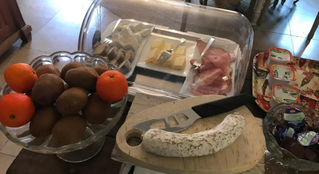 Domaine du Moulin, Book Hotel Hoteller i Saint-Avold med morgenmad, Morgenmad