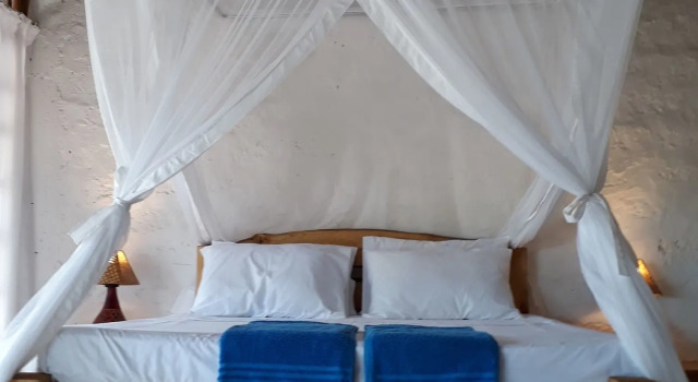Merry Crab Cove - Après-Safari Beach Hotel