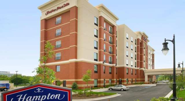 Люкс Standard Hampton Inn and Suites Washington DC North/Gaithersburg
