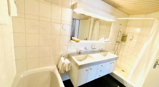 Двухместный номер Deluxe с балконом Gasthof Kreuz Egerkingen