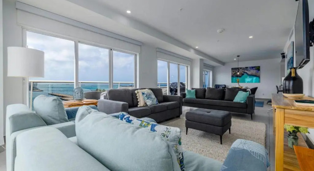 Magnificent 2 Bedroom corner condo with THE VIEW, Забронировать Отель Ораньестад Аруба